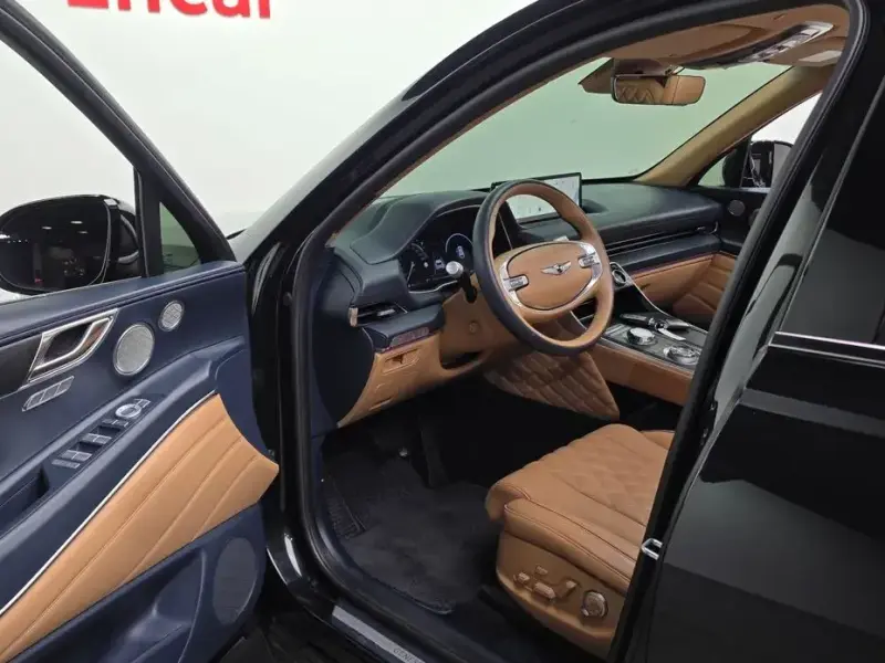 2023 Genesis GV80 с пробегом 98 532 км