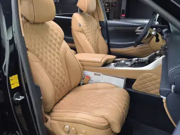 2023 Genesis GV80 с пробегом 98 532 км