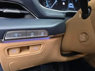 2023 Genesis GV80 с пробегом 98 532 км