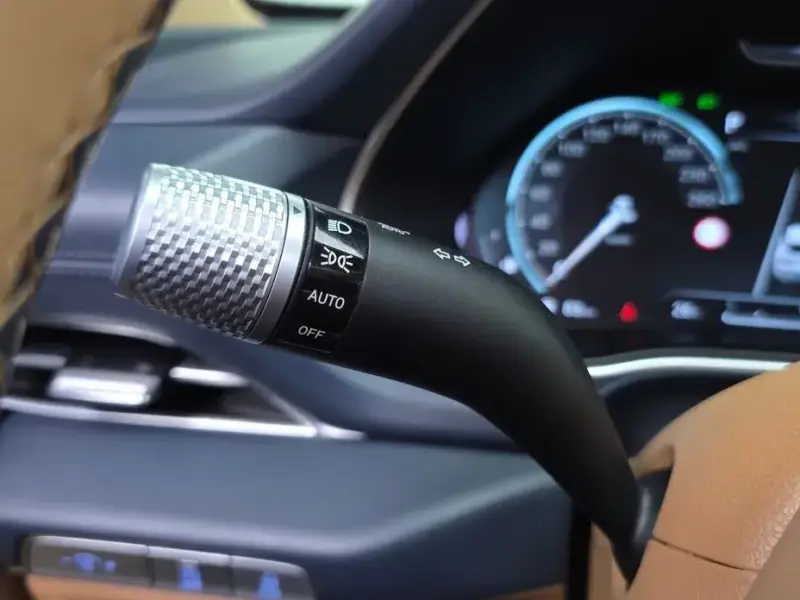 2023 Genesis GV80 с пробегом 98 532 км