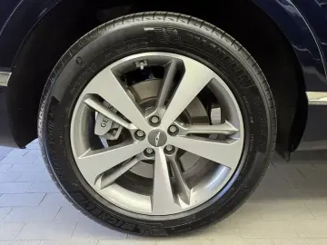 2023 Genesis GV80 с пробегом 26 652 км