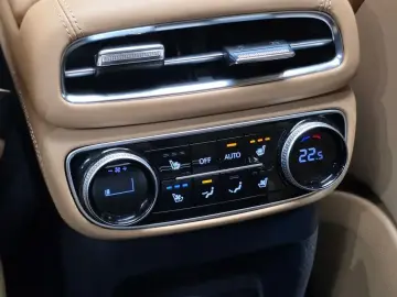 2023 Genesis GV80 с пробегом 98 532 км
