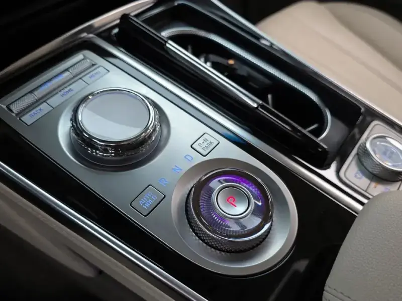 2023 Genesis GV80 с пробегом 26 652 км
