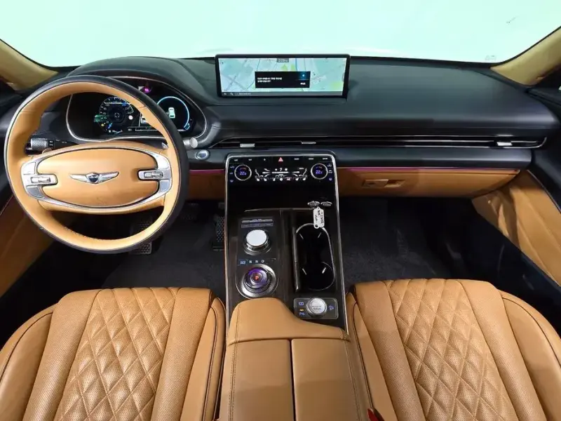2023 Genesis GV80 с пробегом 35 090 км