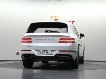 2023 Genesis GV80 с пробегом 36 769 км