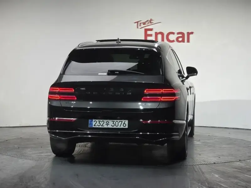 2023 Genesis GV80 с пробегом 20 214 км