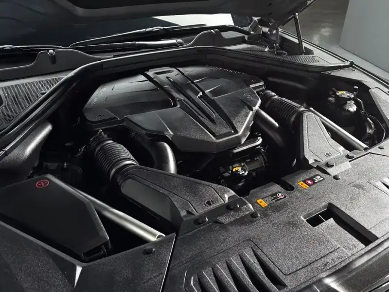 2023 Genesis GV80 с пробегом 20 214 км