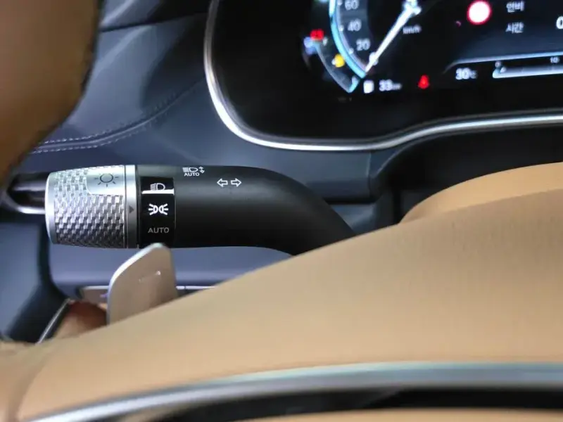 2023 Genesis GV80 с пробегом 36 769 км