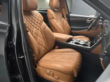 2023 Genesis GV80 с пробегом 20 214 км