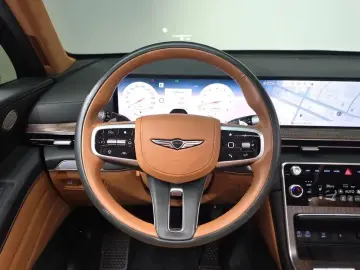 2023 Genesis GV80 с пробегом 20 214 км