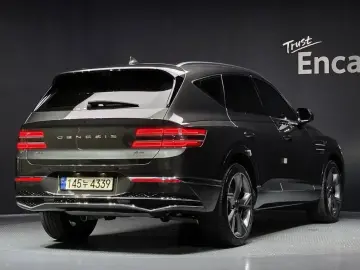 2023 Genesis GV80 с пробегом 33 461 км