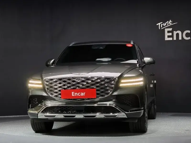 2023 Genesis GV80 с пробегом 33 461 км