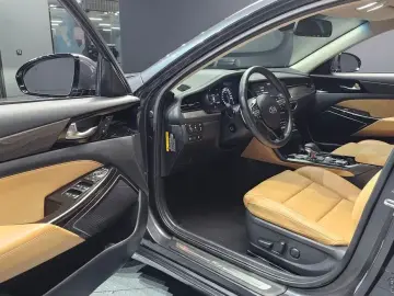 2020 Kia K7 с пробегом 60 152 км