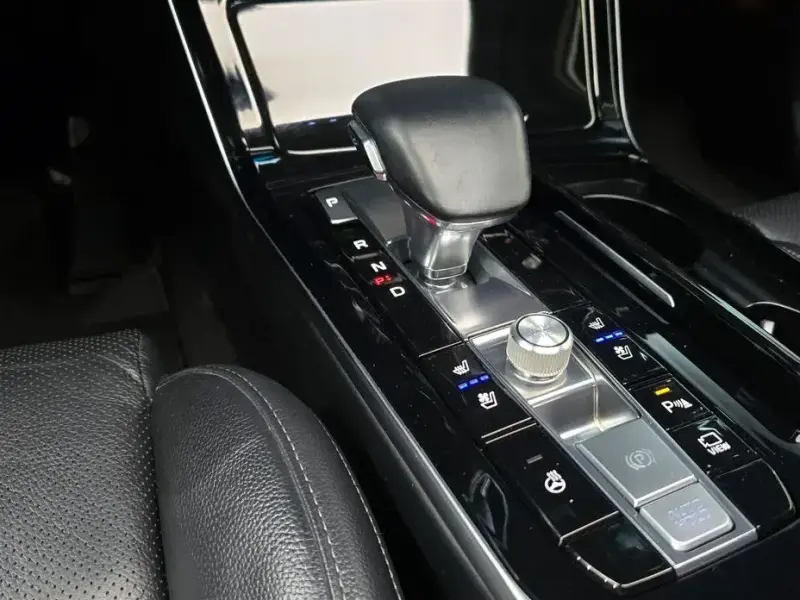 2019 Kia K7 с пробегом 68 093 км