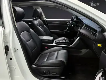 2019 Kia K7 с пробегом 68 093 км