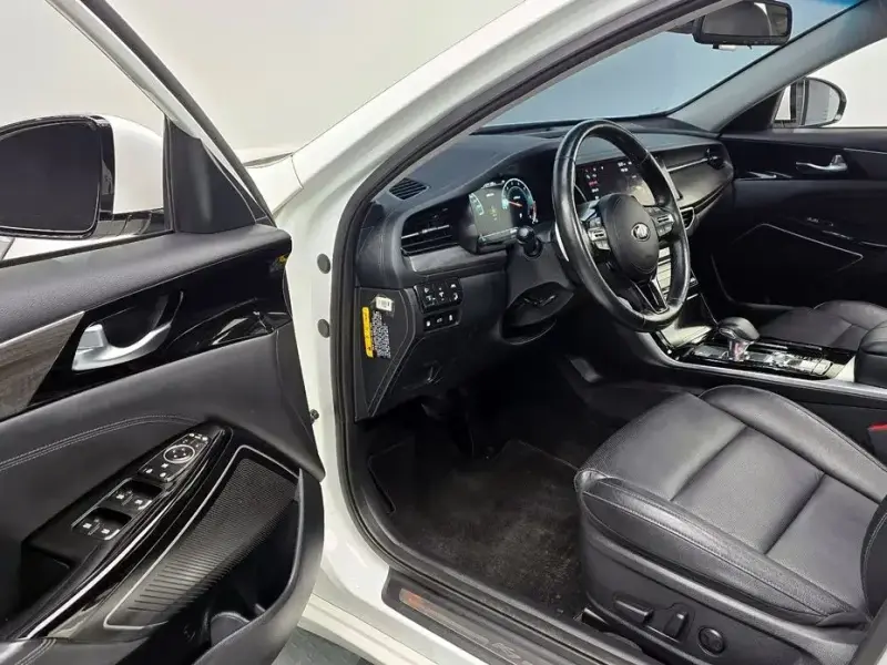 2019 Kia K7 с пробегом 68 093 км