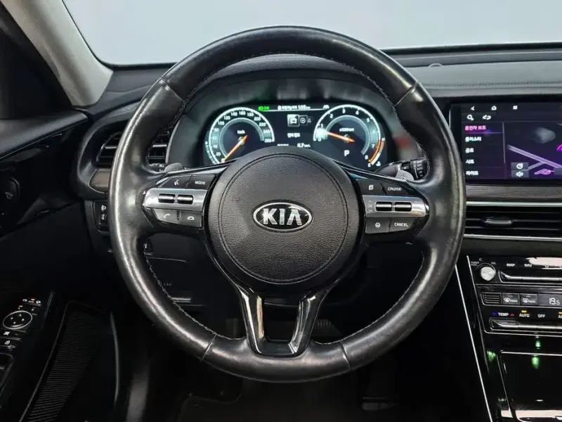 2019 Kia K7 с пробегом 68 093 км