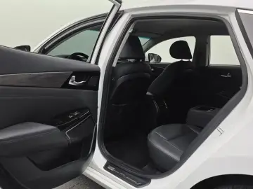 2020 Kia K7 с пробегом 77 582 км