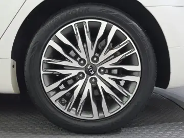 2020 Kia K7 с пробегом 77 582 км