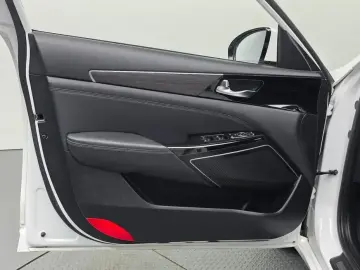 2020 Kia K7 с пробегом 77 582 км