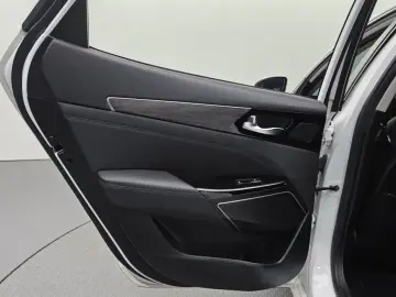 2020 Kia K7 с пробегом 77 582 км