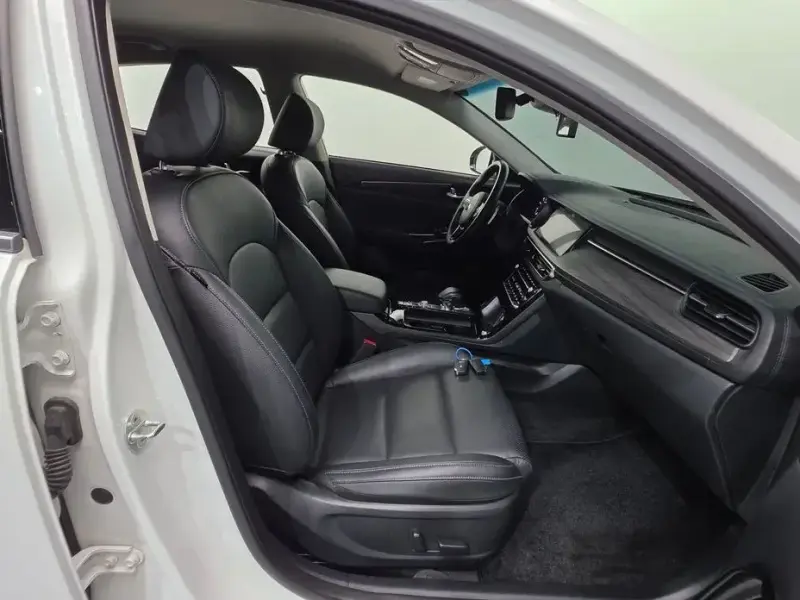 2020 Kia K7 с пробегом 77 582 км