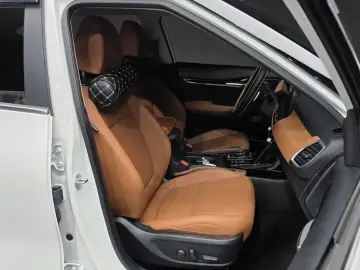 2025 Kia Seltos с пробегом 3 712 км