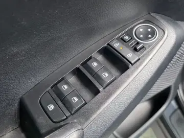 2024 Kia Seltos с пробегом 19 428 км