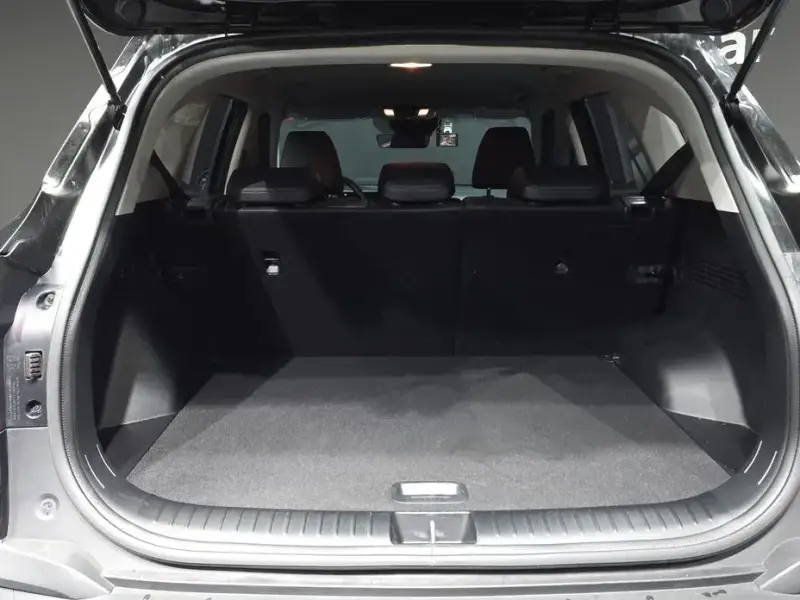 2025 Kia Seltos с пробегом 10 956 км