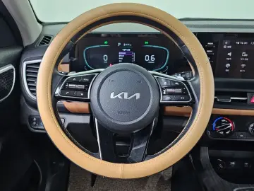 2023 Kia Seltos с пробегом 60 104 км