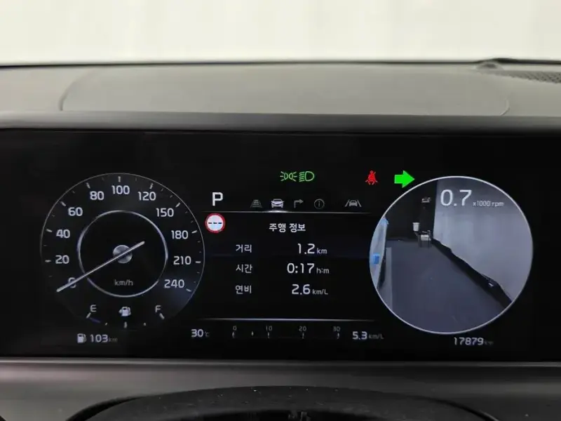 2024 Kia Seltos с пробегом 17 879 км