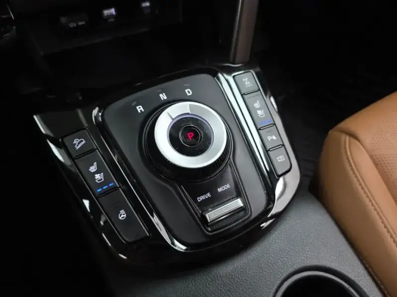 2024 Kia Seltos с пробегом 17 879 км