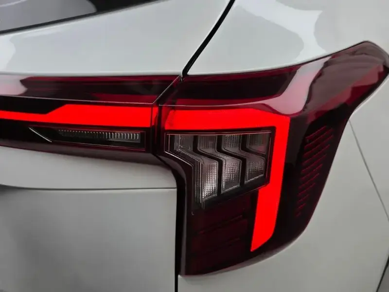 2024 Kia Seltos с пробегом 17 879 км