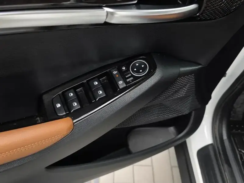 2024 Kia Seltos с пробегом 17 879 км