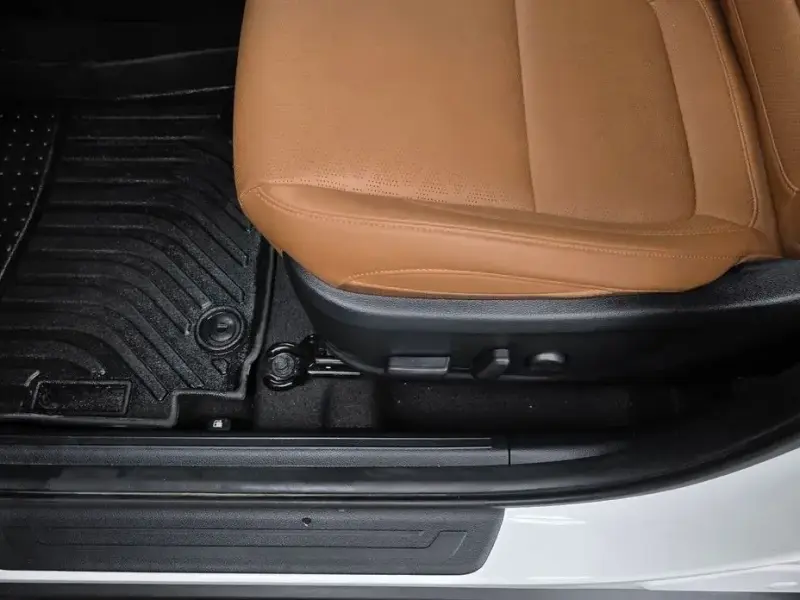 2024 Kia Seltos с пробегом 17 879 км