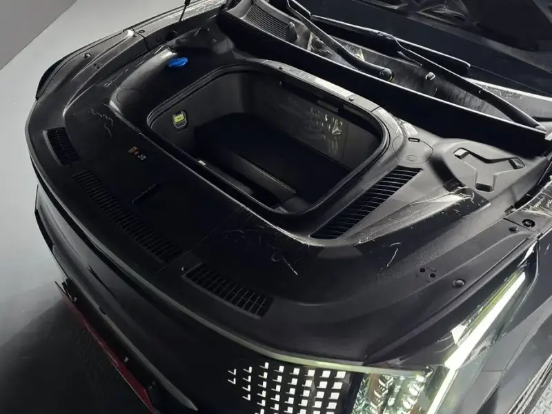2023 Kia EV9 с пробегом 9 188 км
