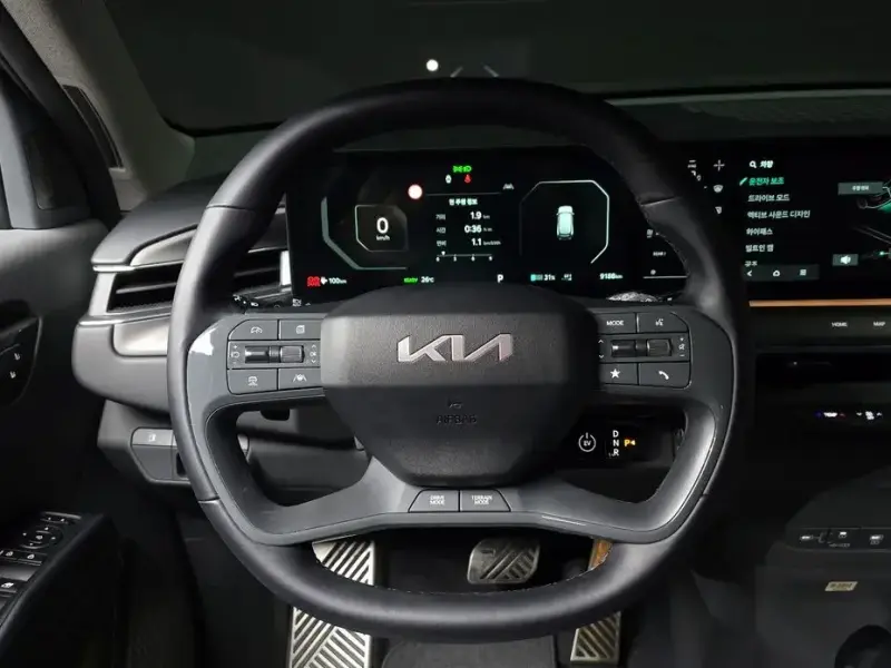 2023 Kia EV9 с пробегом 9 188 км