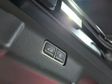 2023 Kia EV9 с пробегом 9 188 км