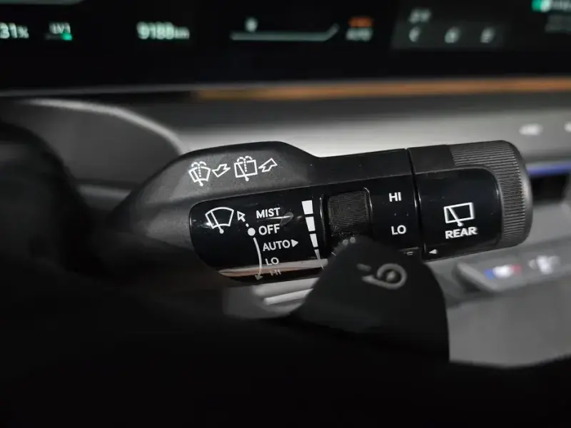 2023 Kia EV9 с пробегом 9 188 км