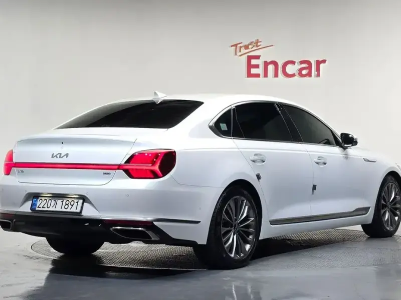 2023 Kia K9 с пробегом 65 049 км