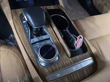 2023 Kia K9 с пробегом 65 049 км
