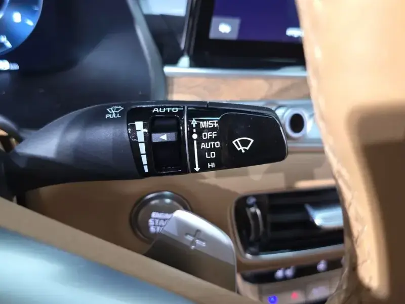 2023 Kia K9 с пробегом 65 049 км