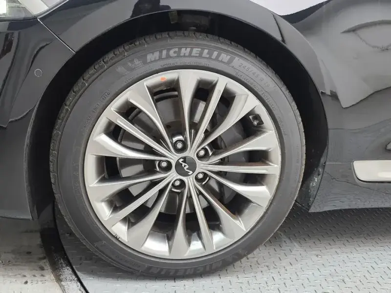 2022 Kia K9 с пробегом 39 976 км