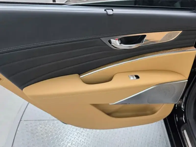 2022 Kia K9 с пробегом 39 976 км