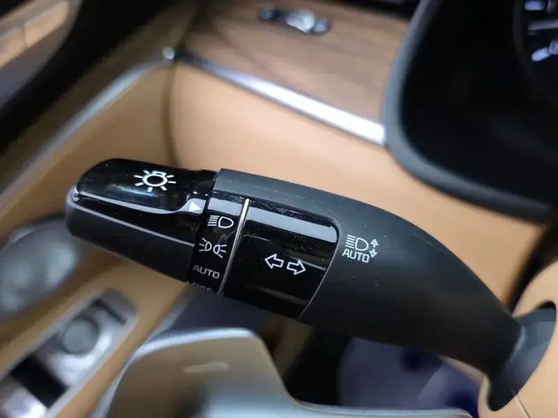 2022 Kia K9 с пробегом 39 976 км