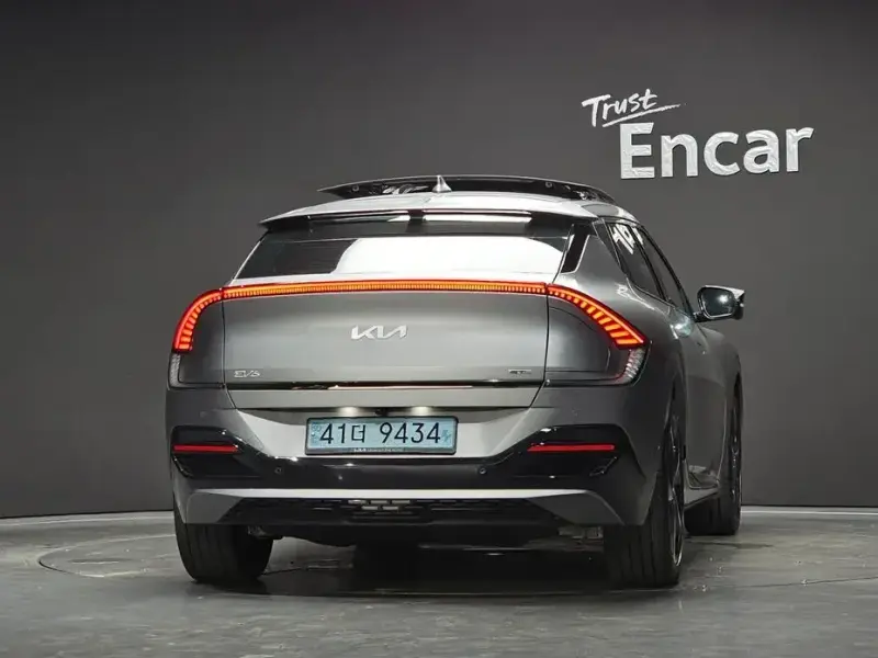 2023 Kia EV6 с пробегом 61 160 км