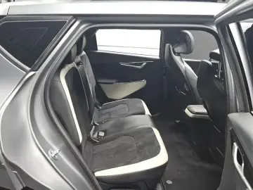 2023 Kia EV6 с пробегом 61 160 км