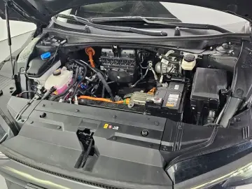 2023 Kia EV6 с пробегом 42 247 км