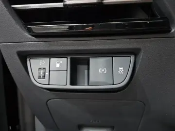 2023 Kia EV6 с пробегом 42 247 км