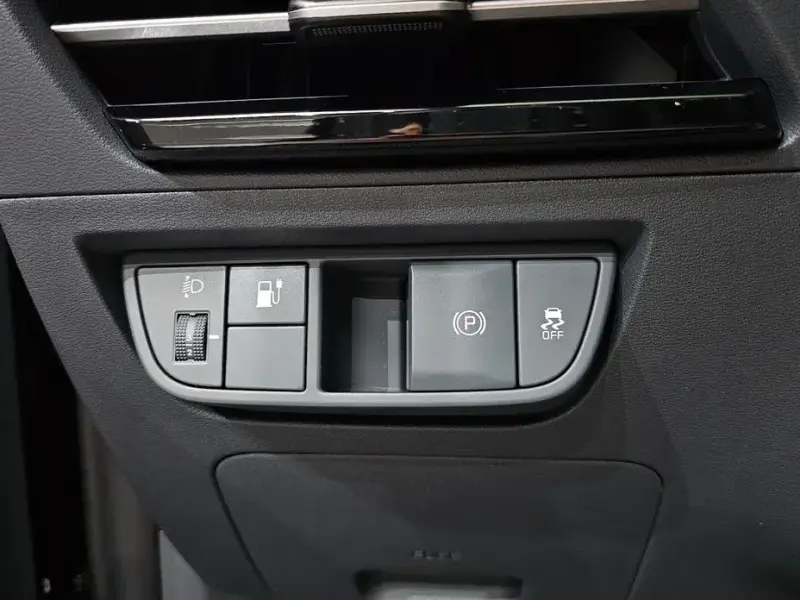 2023 Kia EV6 с пробегом 42 247 км